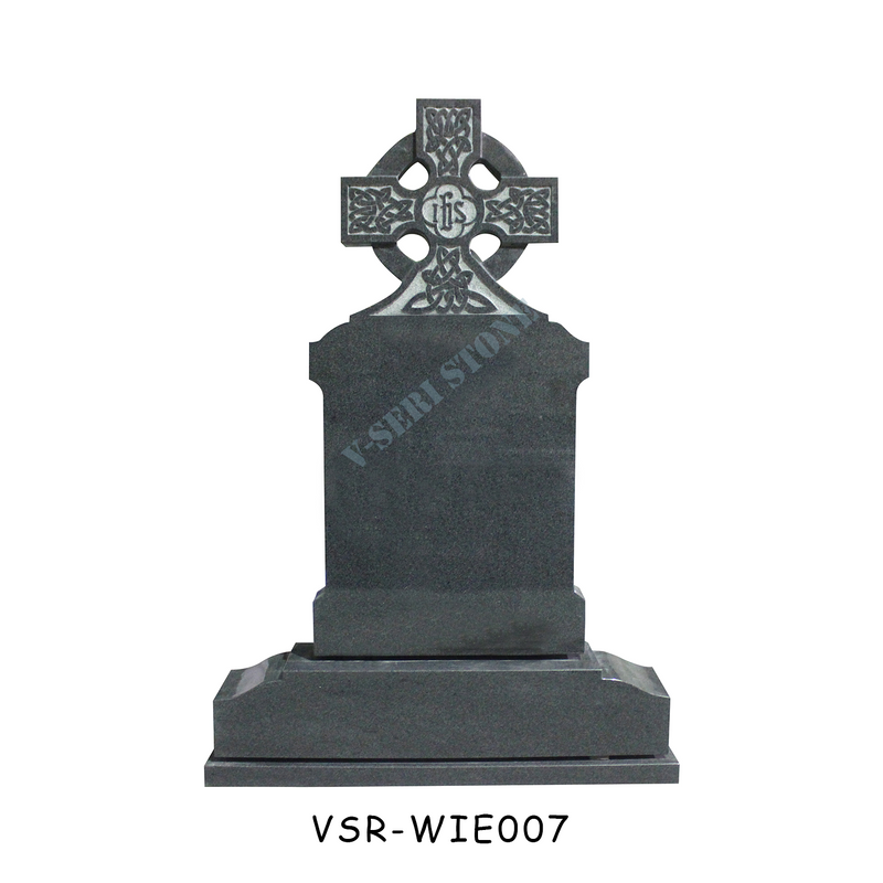 大切な思い出を形づくる時代を超越した十字架彫刻の花崗岩の墓石